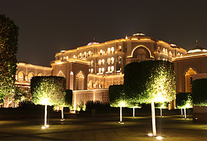 Landscape Lighting & Night Lighting Services